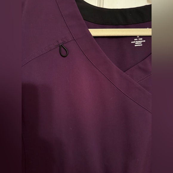 ScrubStar premium scrub wear XXL eggplant like new - Picture 7 of 7